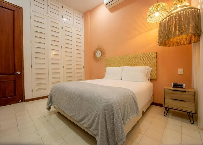 San Pedro Claver Luxury In The Walled City