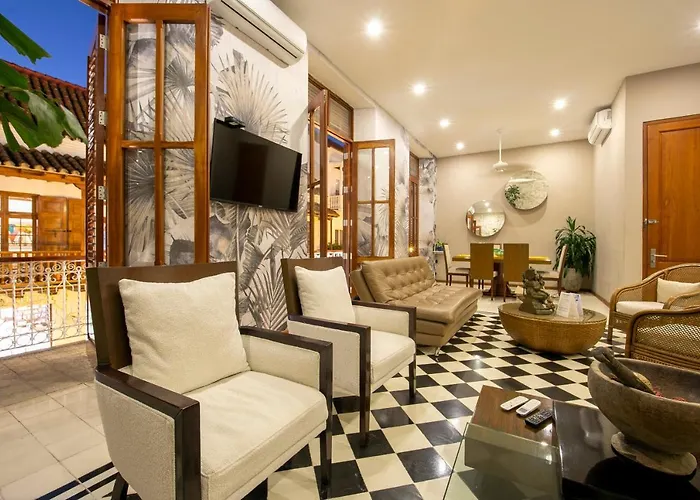 San Pedro Claver Luxury In The Walled City